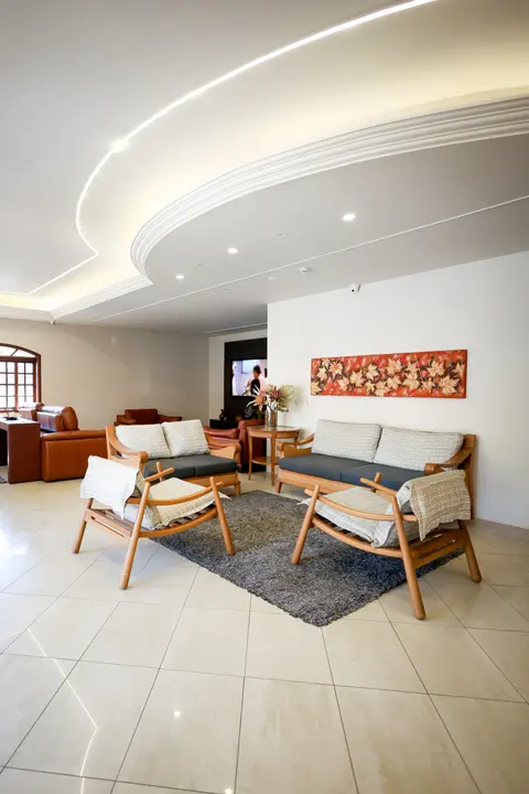 Sala de estar da Pousada Big Bear 1